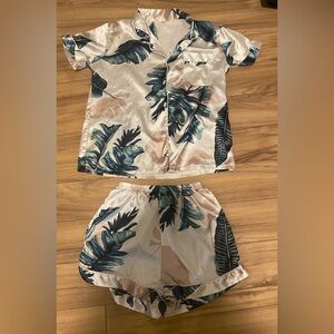 Tropical Leaf Print Pajama Set